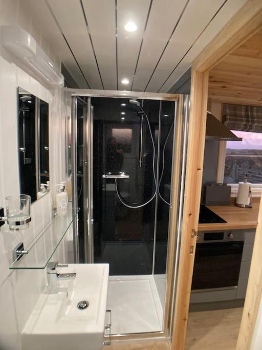 The Ashmere Tiny House Coldingham Exterior photo